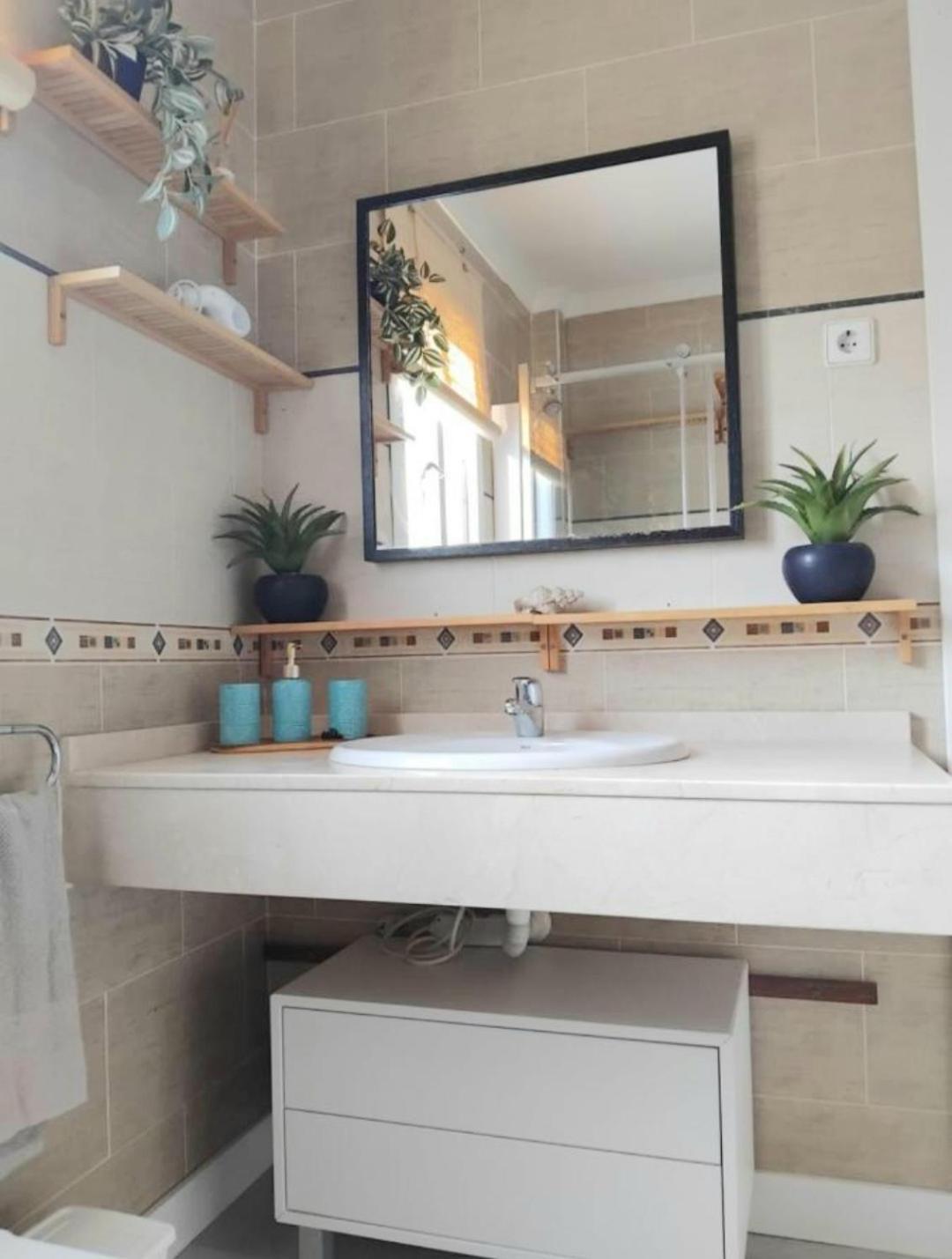 Appartement New Penthouse Near With Sunny Balcony